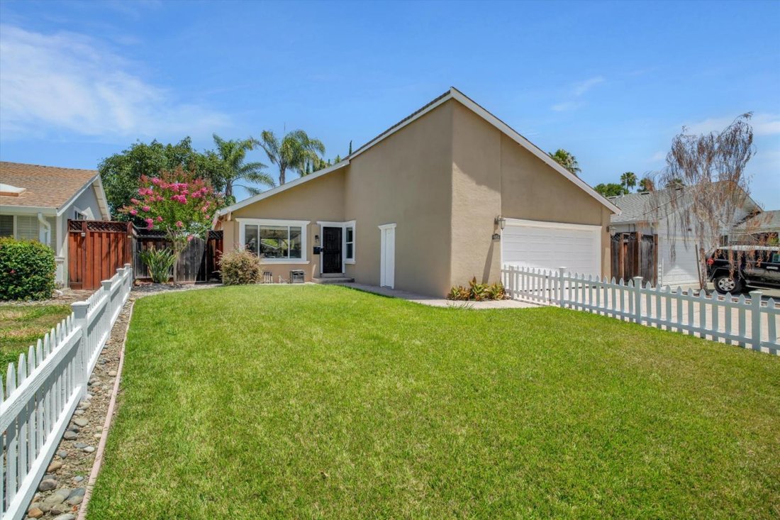 House in San Jose, California, United States 5 - 18439679