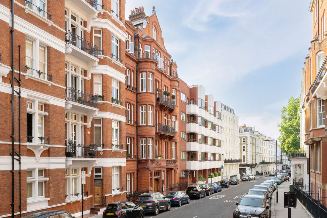 Townhouse in Hyde Park, Westminster, England 1 - 18442098
