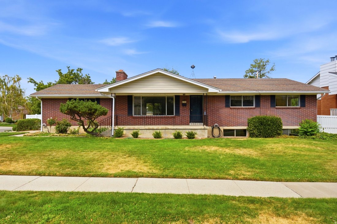 House in Cottonwood Heights, Utah, United States 1 - 18439325