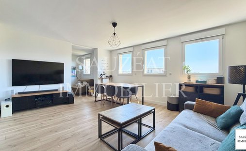 Apartment in Anatole France, Le Plessis-Robinson, France 1