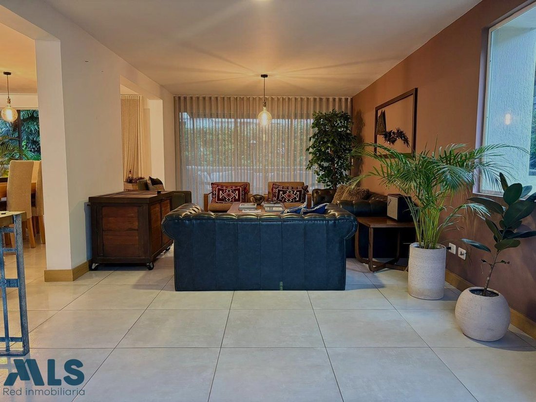 Apartment in Medellín, Colombia 2 - 18440939