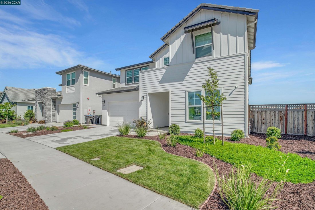 House in Lathrop, California, United States 2 - 18439700