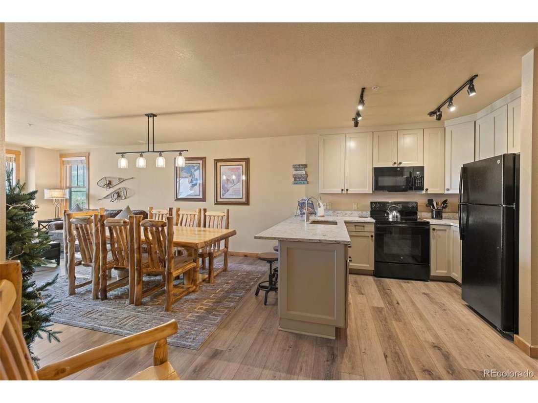 Condo in Dillon, Colorado, United States 4 - 18439412