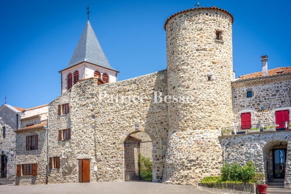 House in Brioude, Auvergne-Rhône-Alpes, France 1 - 18439038