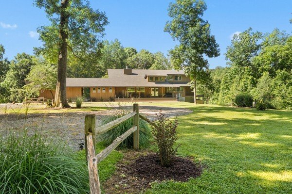 House in Lynchburg, Tennessee, United States 2 - 16791365