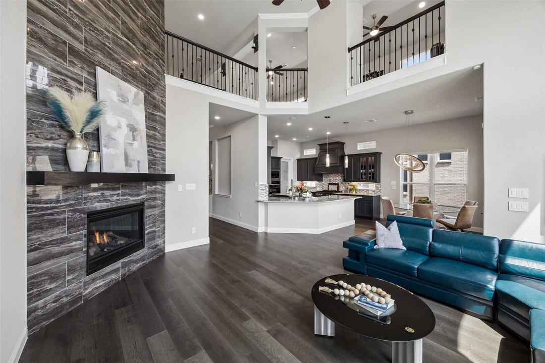 House in Frisco, Texas, United States 3 - 17709662
