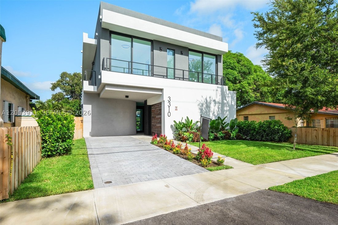 House in Miami, Florida, United States 1 - 18440077
