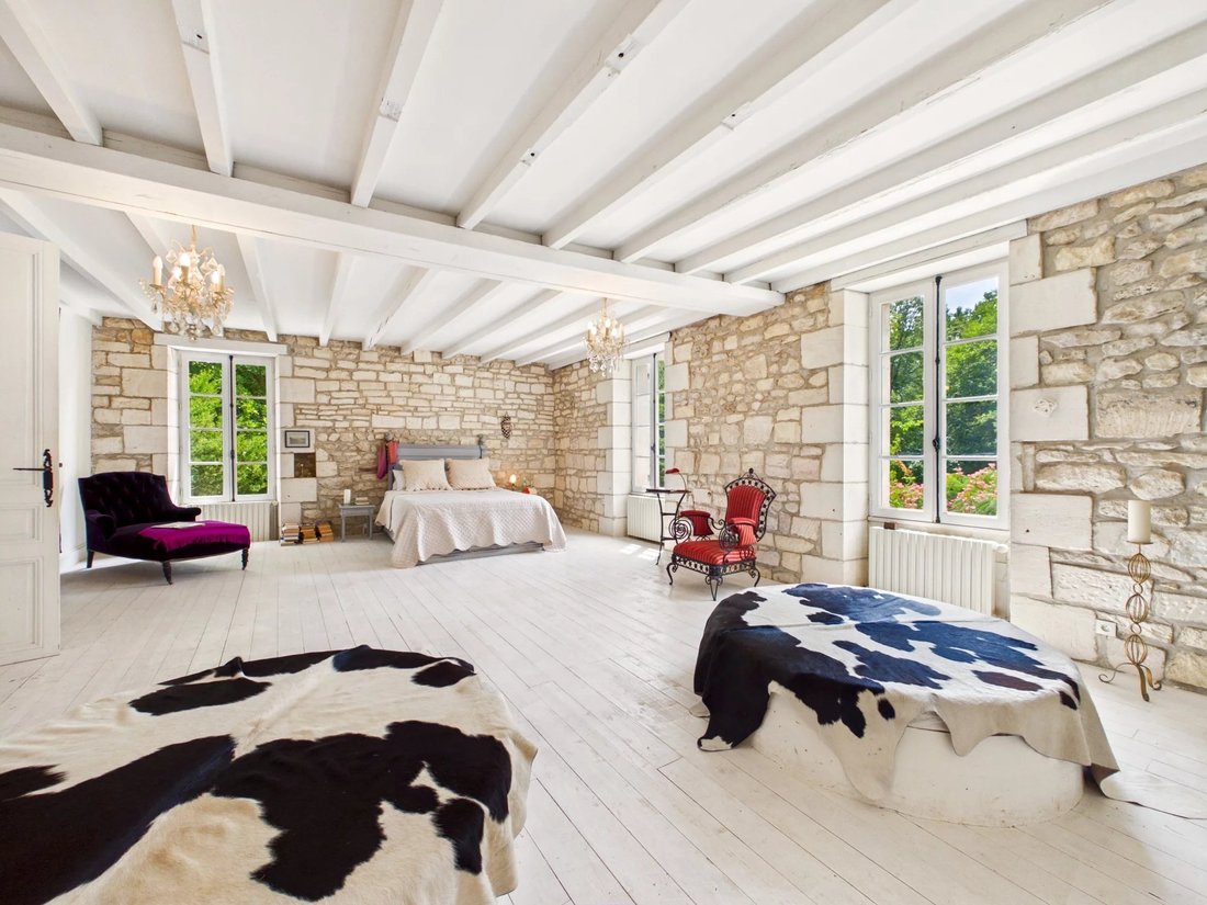 House in Cognac, Nouvelle-Aquitaine, France 2 - 17839811
