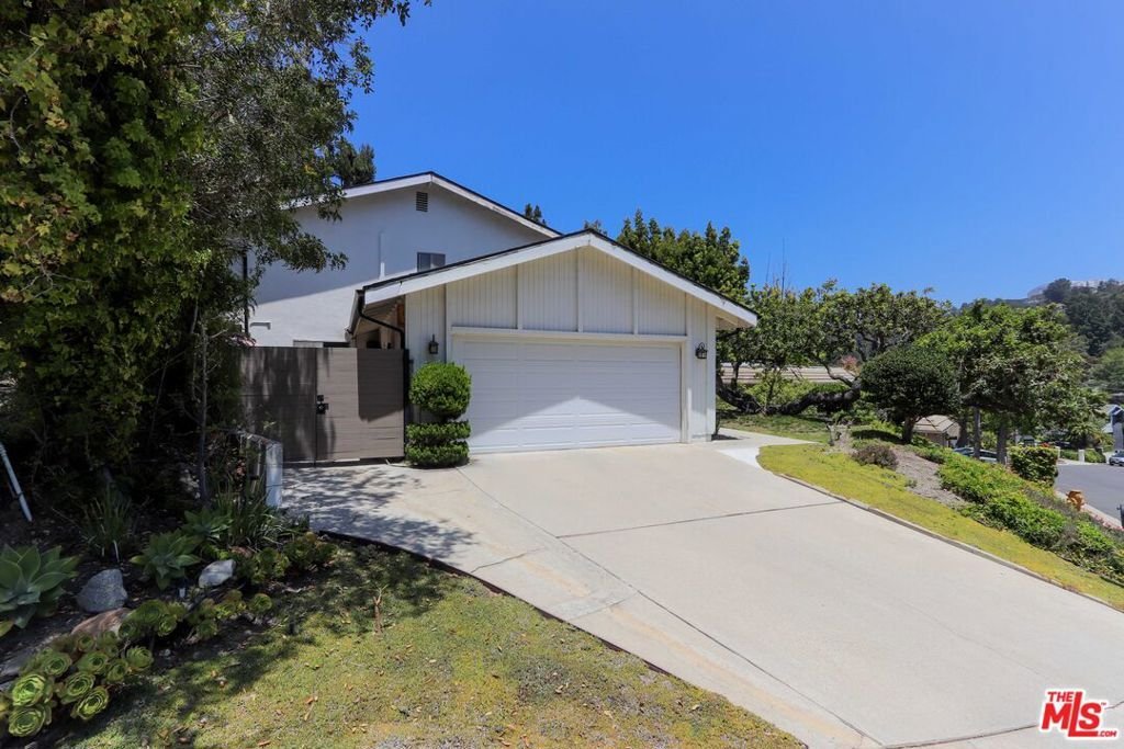 House in Los Angeles, California, United States 5 - 18439150