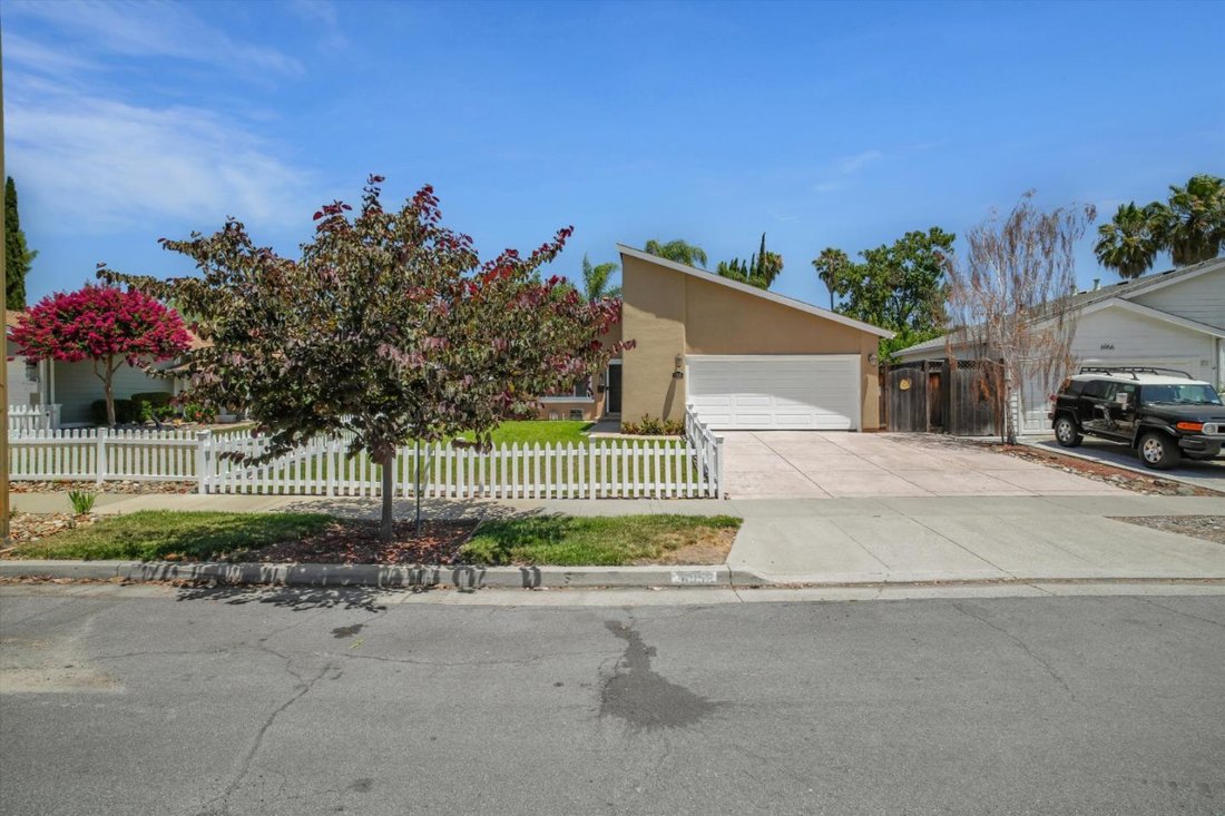 House in San Jose, California, United States 2 - 18439679