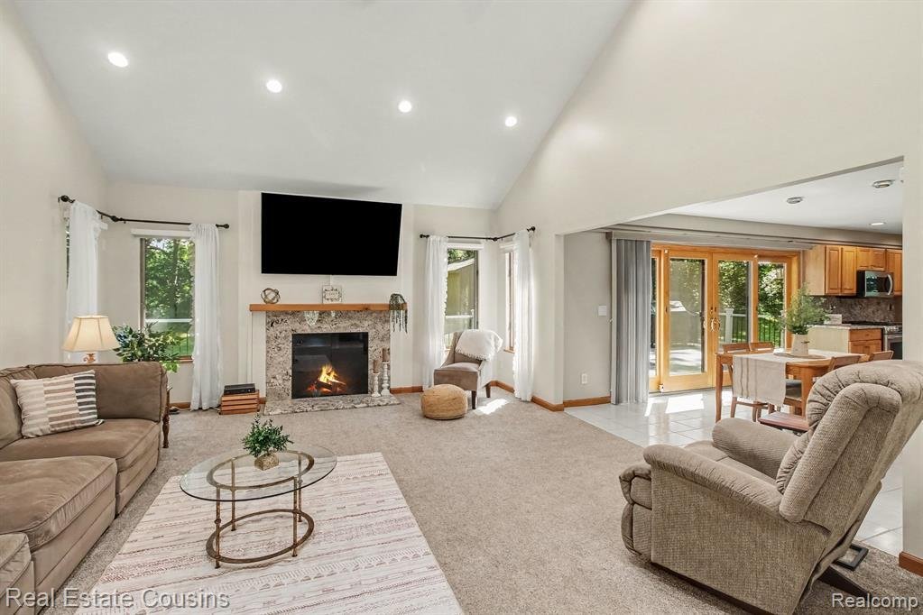House in Township of Hamburg, Michigan, United States 5 - 18416190