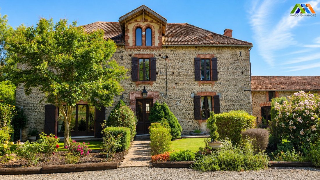 House in Vic-en-Bigorre, Occitania, France 1 - 16984960