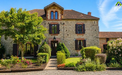 House in Vic-en-Bigorre, Occitania, France 1