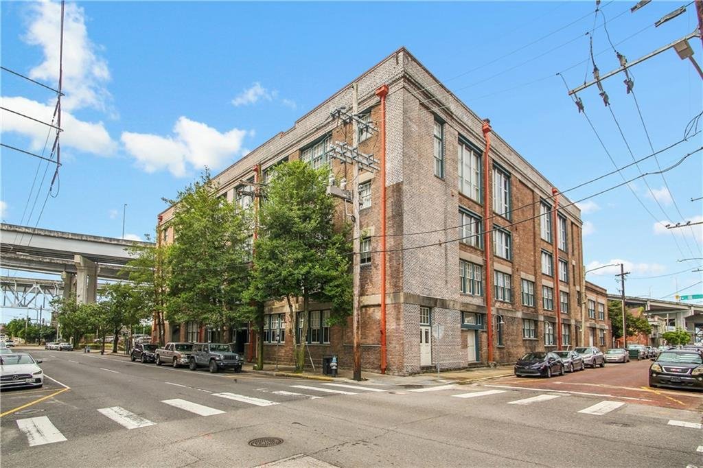 Condo in New Orleans, Louisiana, United States 1 - 18439498