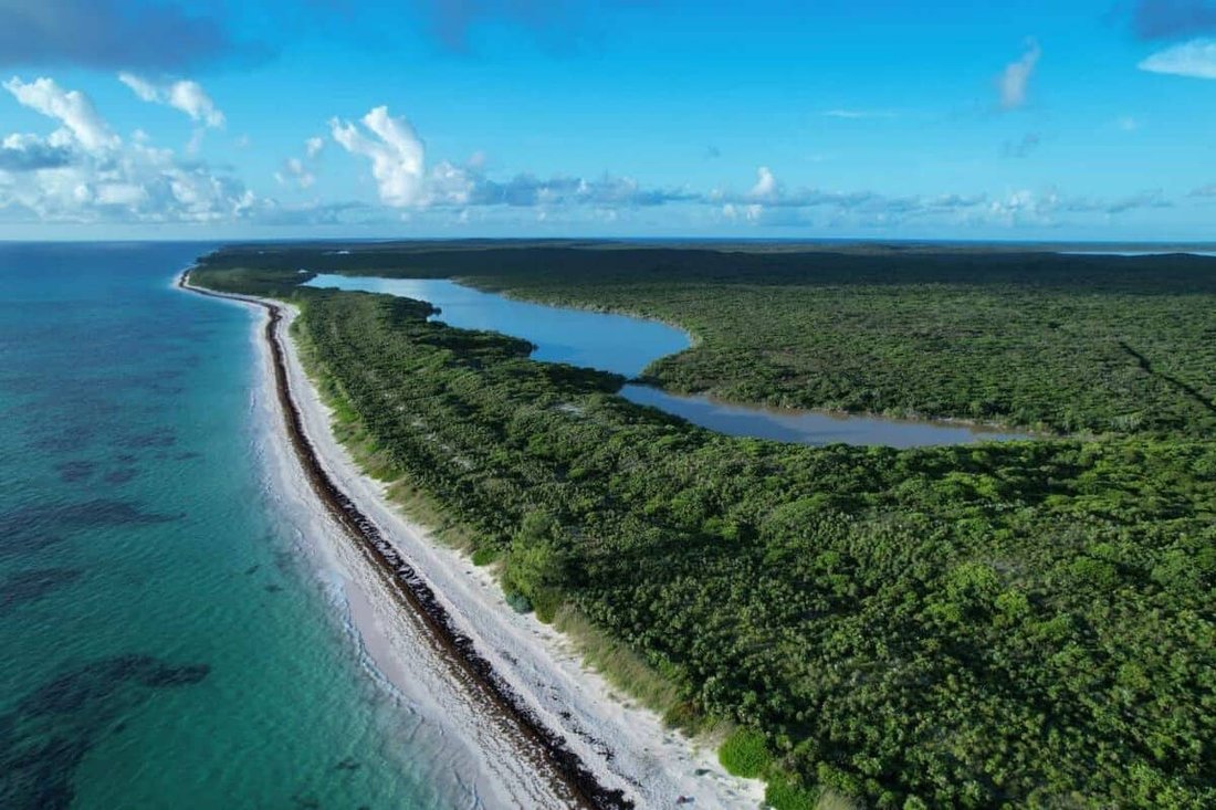 Land in Old Bight Settlement, Cat Island, The Bahamas 2 - 18441525