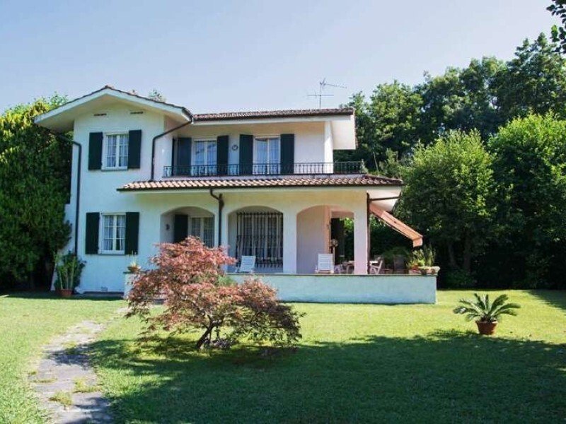 Villa in Center, Forte dei Marmi, Tuscany 1 - 18439066