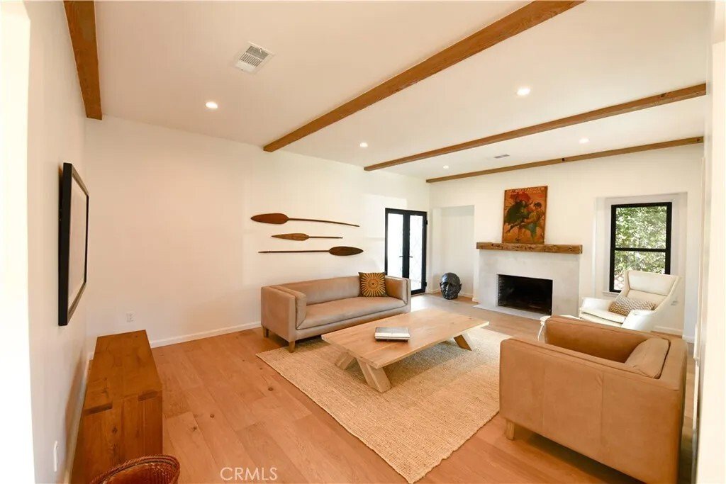 House in Signal Hill, California, United States 5 - 17819840