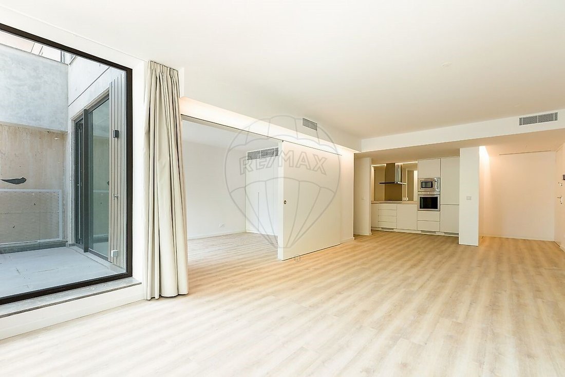 Apartment in Alvalade, Lisbon, Portugal 5 - 15956423