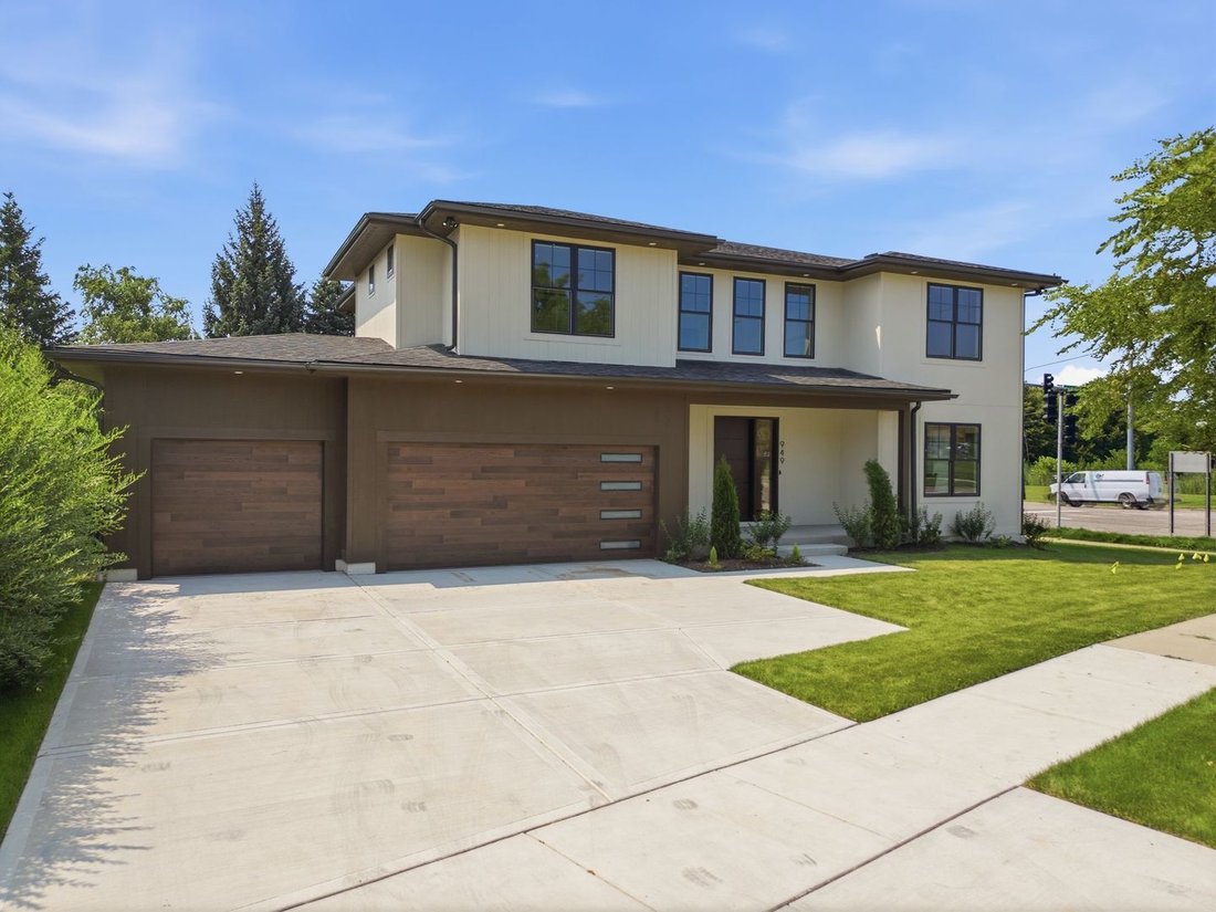 House in Woodridge, Illinois, United States 2 - 18440259