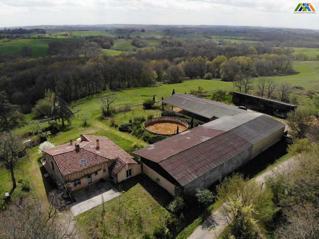 House in Seailles, Occitania, France 1 - 14835888
