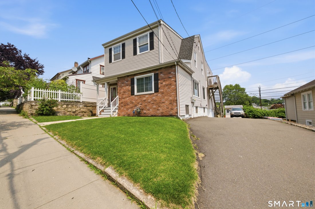 House in Stamford, Connecticut, United States 2 - 18442157