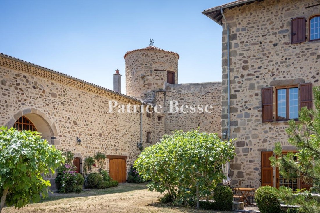 House in Brioude, Auvergne-Rhône-Alpes, France 4 - 18439038