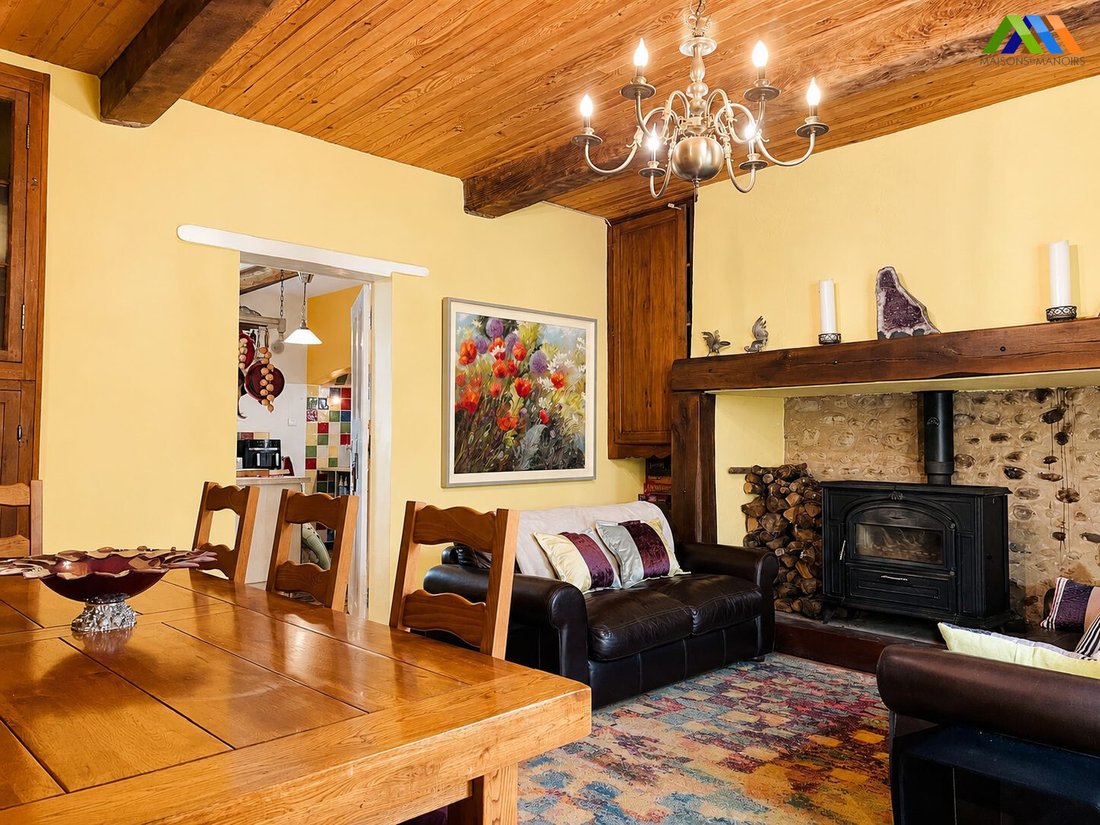House in Vic-en-Bigorre, Occitania, France 5 - 16984960