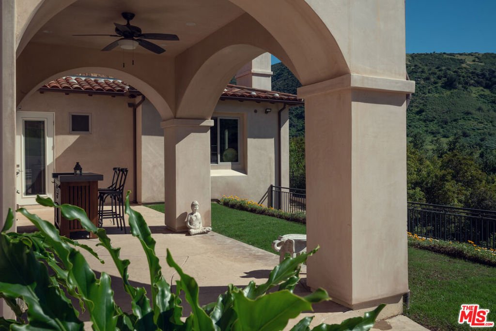 House in Bell Canyon, California, United States 5 - 18439175