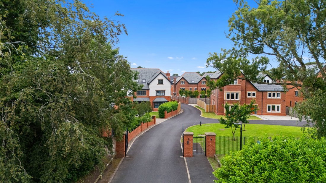 House in Hutton, England 4 - 18442056