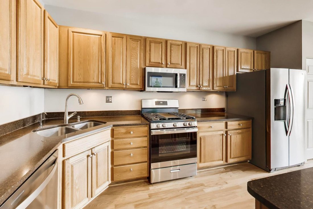 Condo in Vernon Hills, Illinois, United States 5 - 18440195