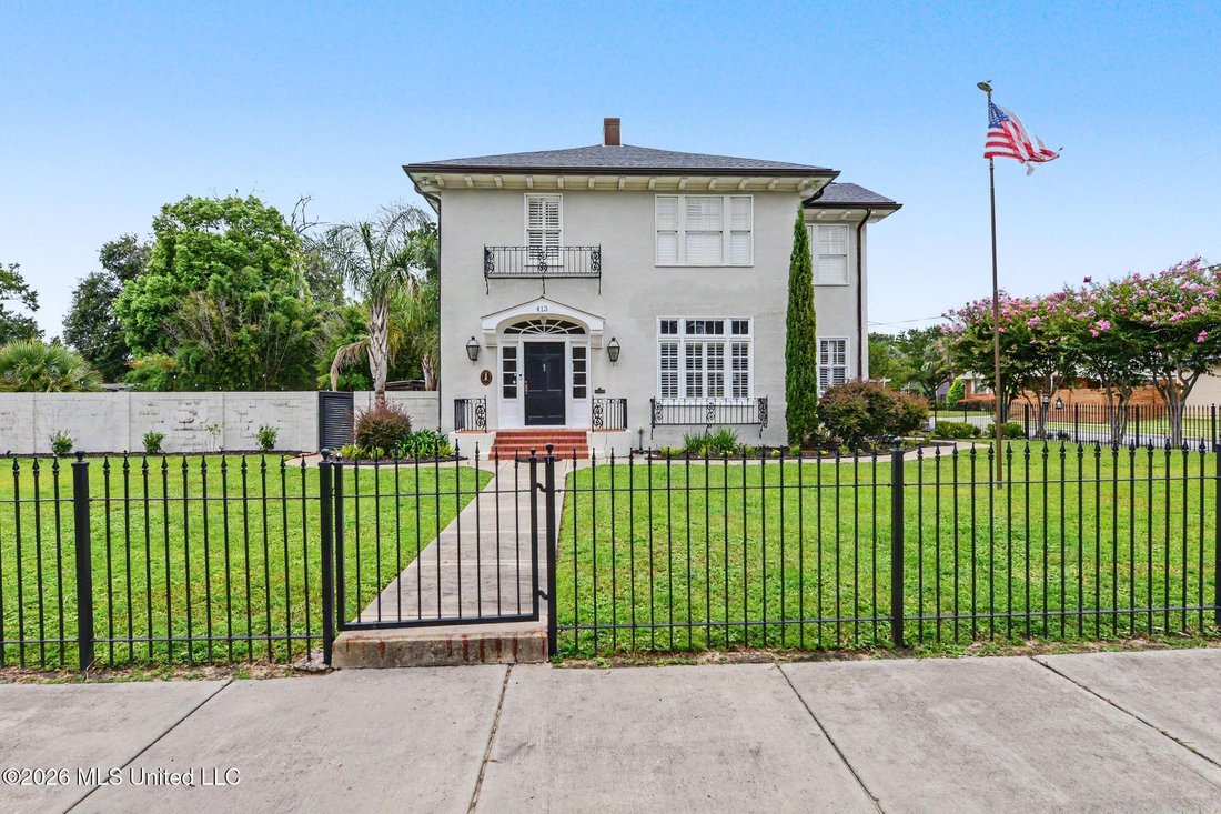 House in Biloxi, Mississippi, United States 3 - 18441980