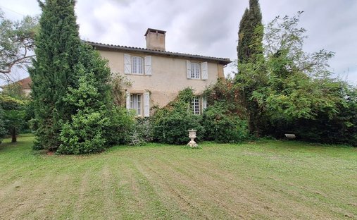 House in Moncorneil-Grazan, Occitania, France 1