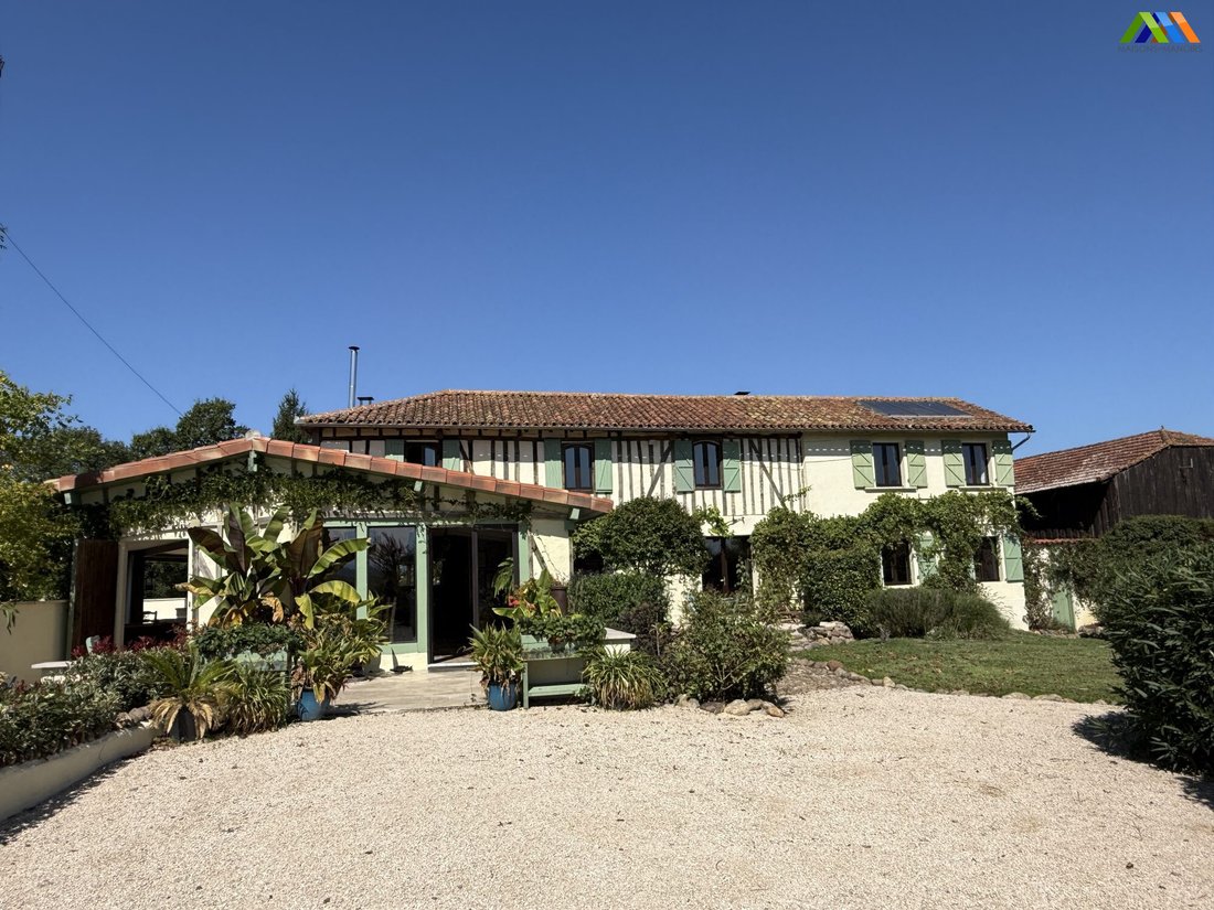 House in Sadournin, Occitania, France 3 - 16737328