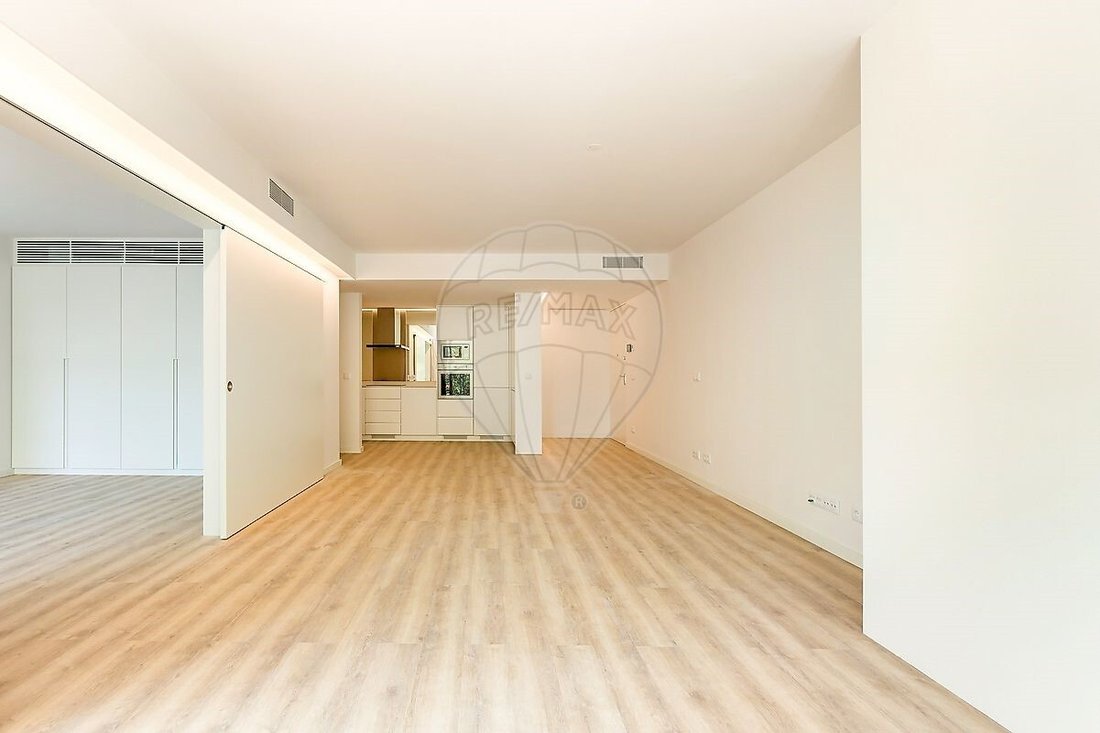 Apartment in Alvalade, Lisbon, Portugal 4 - 15956423