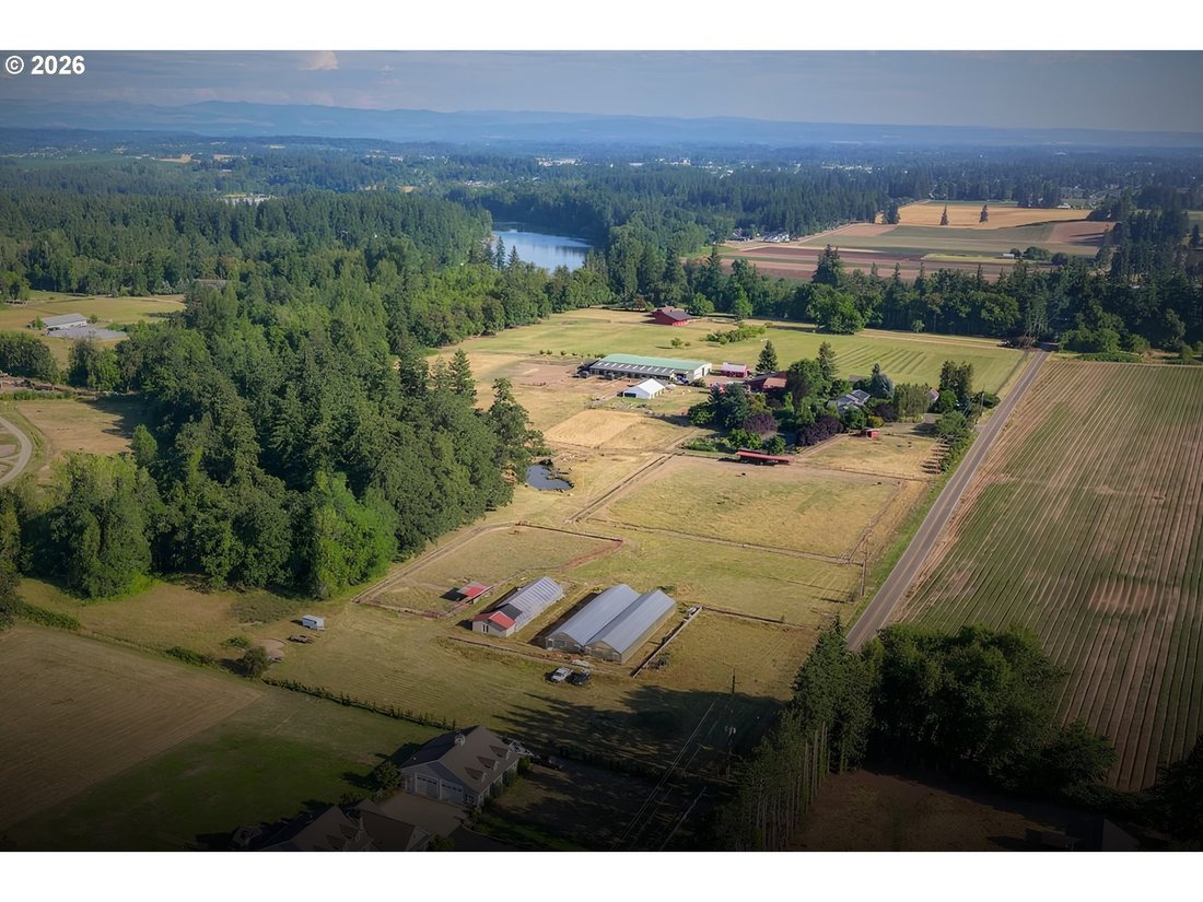 House in West Linn, Oregon, United States 3 - 18440423