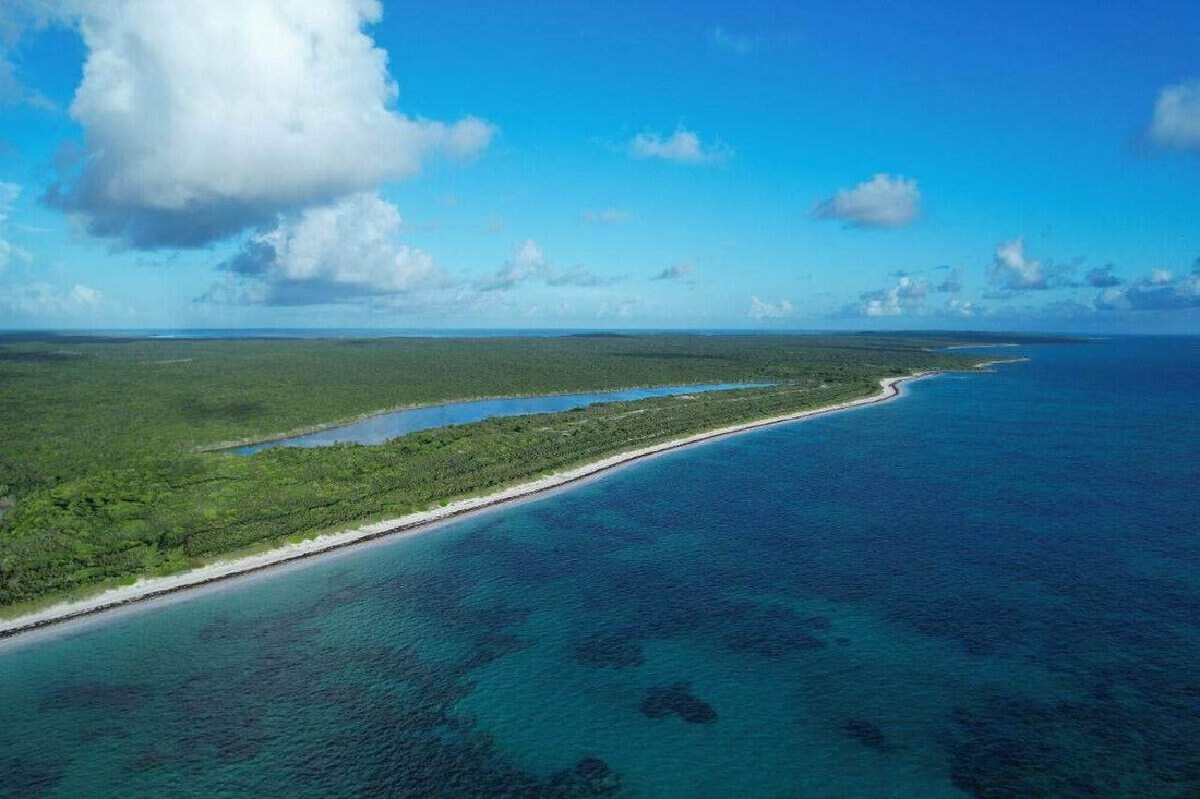 Land in Old Bight Settlement, Cat Island, The Bahamas 5 - 18441525