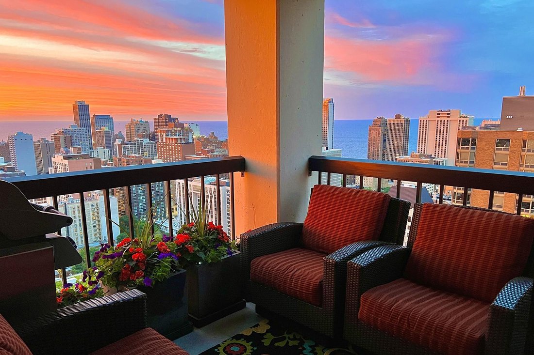Condo in Chicago, Illinois, United States 2 - 18437328