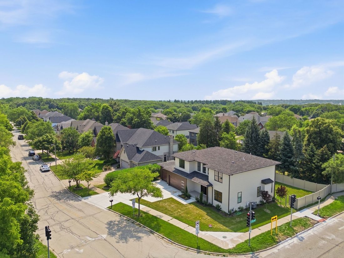 House in Woodridge, Illinois, United States 4 - 18440259