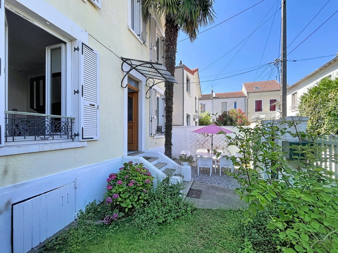 House in Bois-Colombes, Ile-de-France, France 4 - 18439516