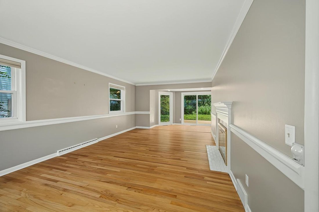 House in Madison, Wisconsin, United States 5 - 18439086