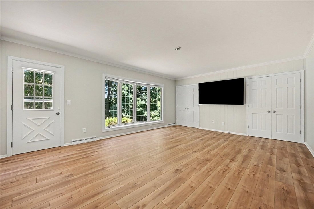 House in Kalamazoo, Michigan, United States 5 - 18439263