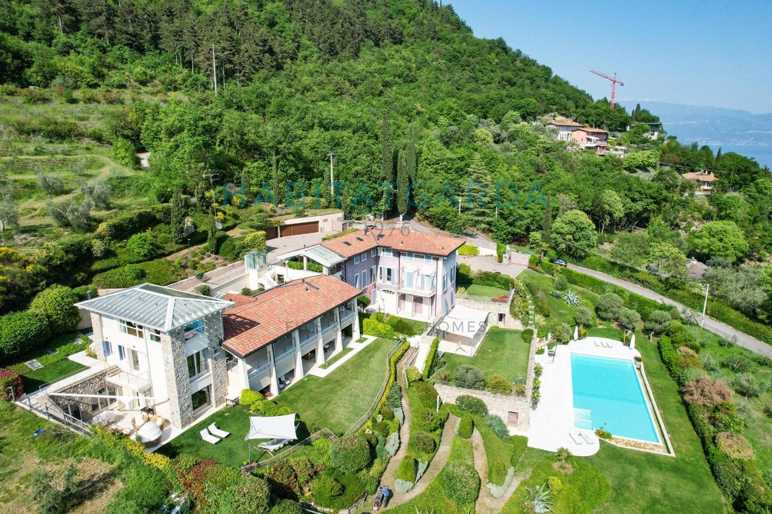 Villa à Salò, Lombardie, Italie 2 - 18441491
