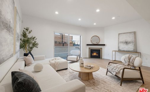 Condo in Los Angeles, California, United States 1