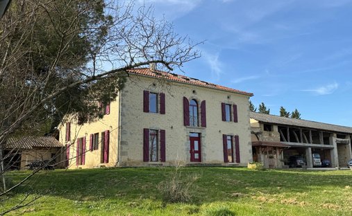 House in Semezies-Cachan, Occitania, France 1