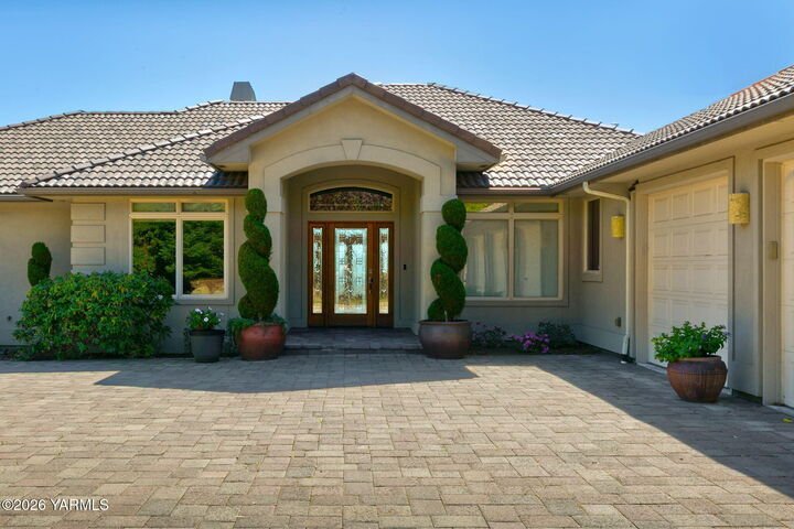 House in Yakima, Washington, United States 3 - 18441629