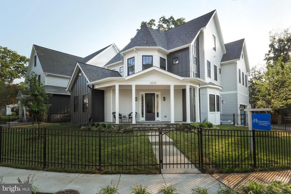 Maison à Arlington, Virginie, États-Unis 1 - 18404070