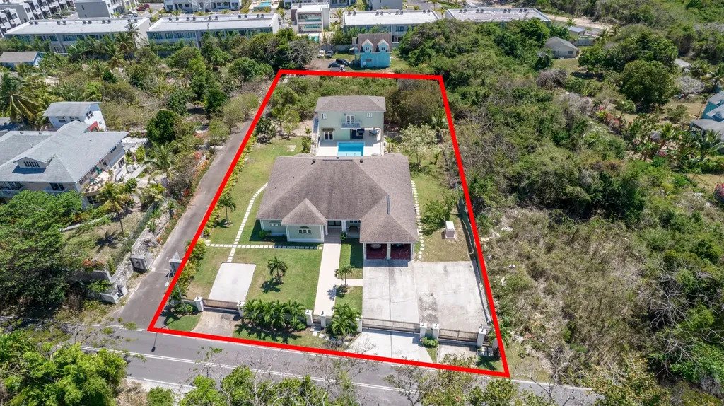 House in Paradise Island, New Providence, The Bahamas 1 - 18441520