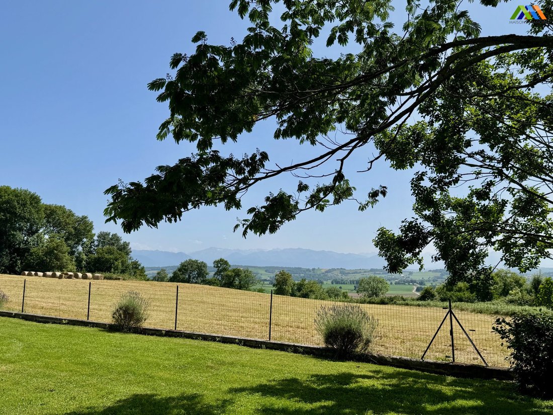 House in Andoins, Nouvelle-Aquitaine, France 2 - 17667753