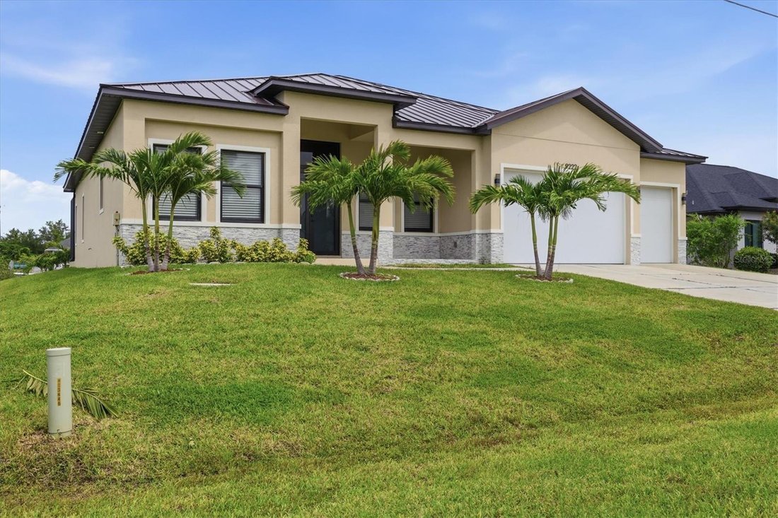 House in Port Charlotte, Florida, United States 3 - 18439472