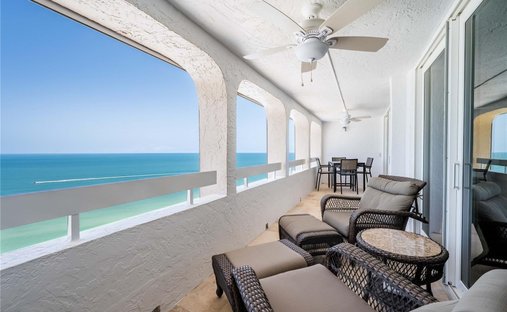 Condo in Madeira Beach, Florida, United States 1